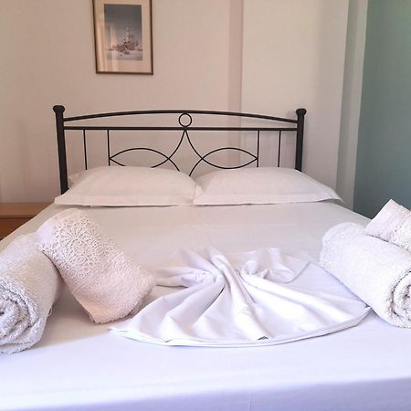 Siel Oneiro House Apartment Ermoupoli Luaran gambar